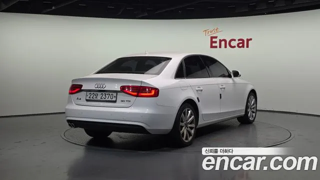 Audi A4 2015 — фото 2