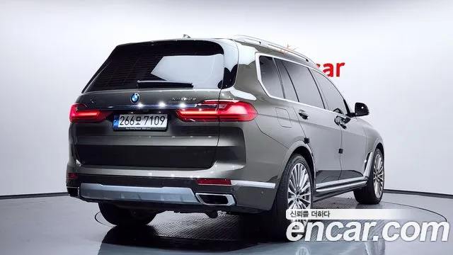 BMW X7 2022 — фото 2