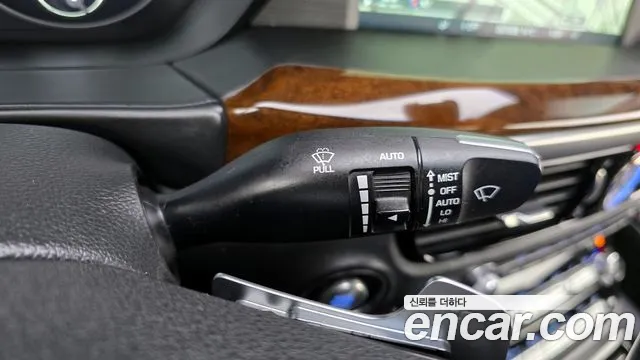 Genesis EQ900 2018 — фото 17