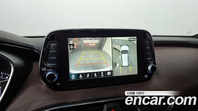 Hyundai Santafe 2019 — фото 14