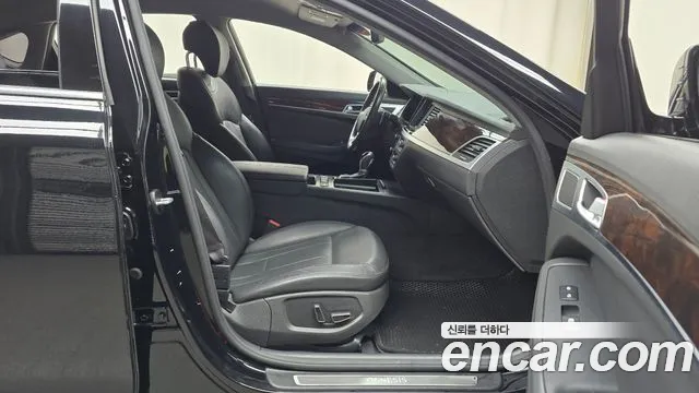 Hyundai Genesis 2016 — фото 10