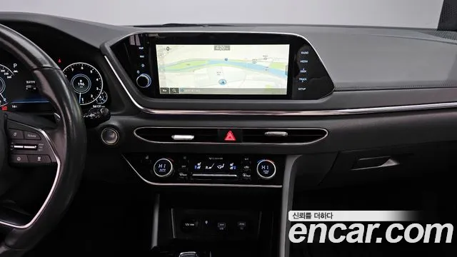 Hyundai Sonata 2020 — фото 16