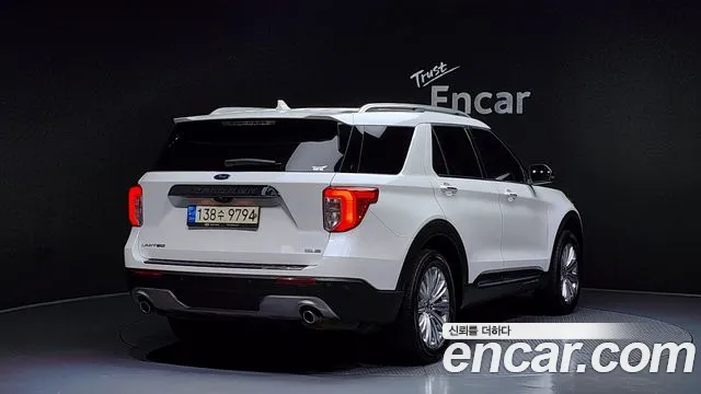 Ford Explorer 2020 — фото 2