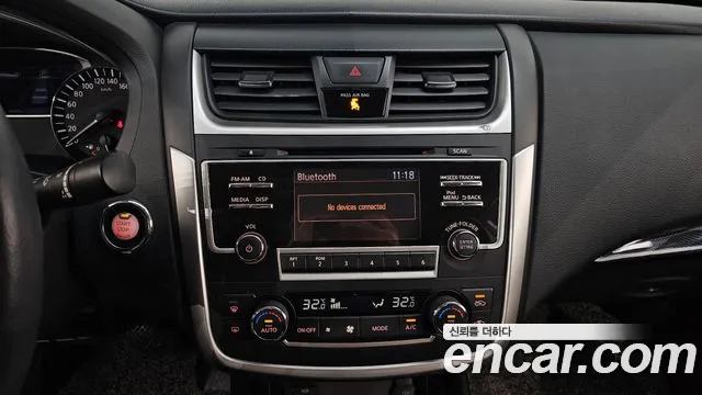 Nissan Altima 2017 — фото 14
