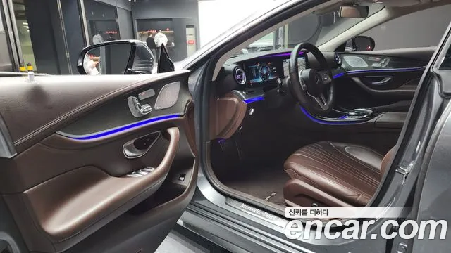 Mercedes-Benz CLS-Class 2019 — фото 10