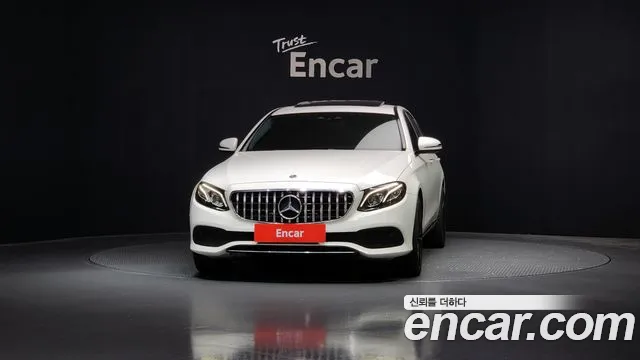 Mercedes-Benz E-Class 2018 — фото 3