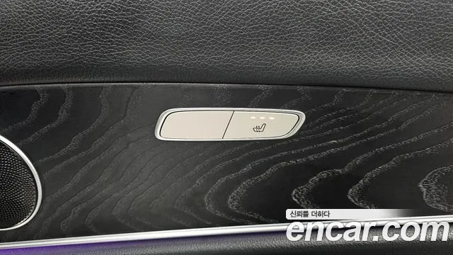 Mercedes-Benz E-Class 2018 — фото 19