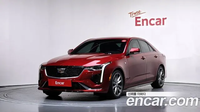 Cadillac CT4 2020 — фото 1