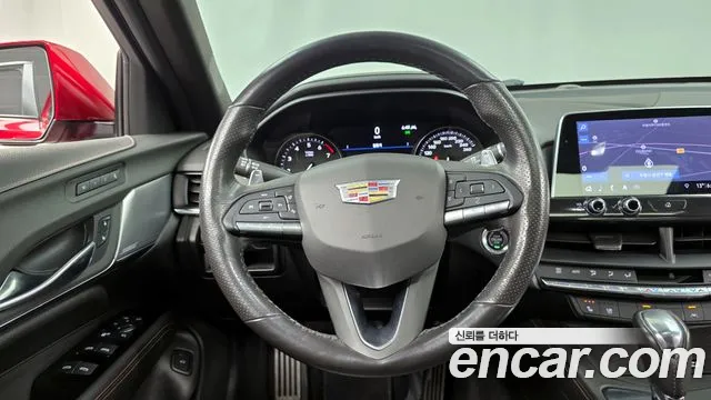 Cadillac CT4 2020 — фото 13
