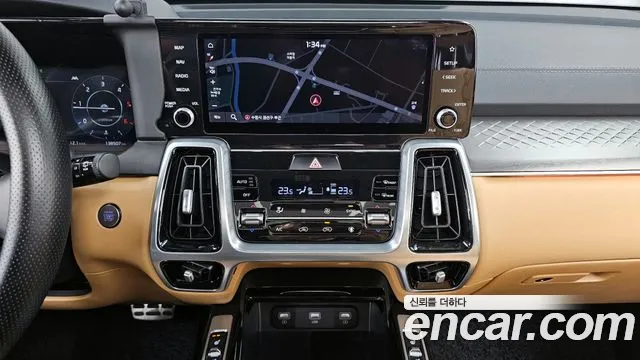 Kia Sorento 2021 — фото 14