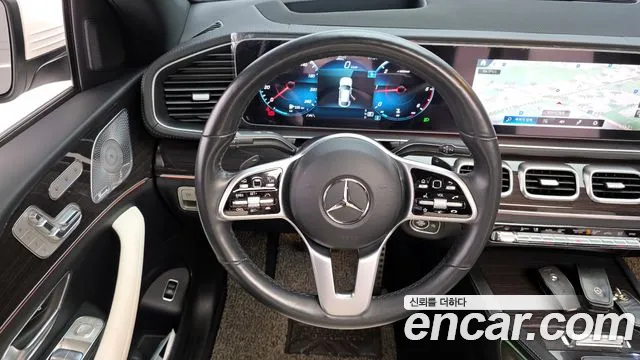 Mercedes-Benz GLE-Class 2021 — фото 13