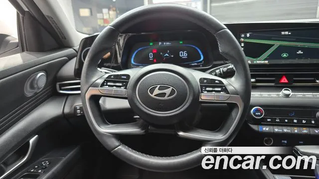 Hyundai AVANTE 2024 — фото 14