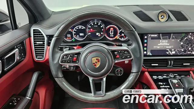 Porsche Cayenne 2022 — фото 13