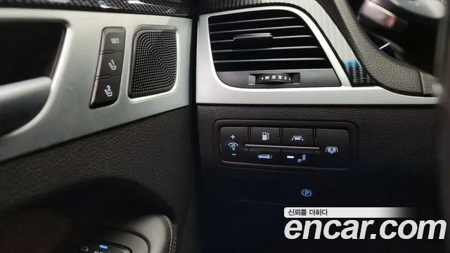 Hyundai Genesis 2014 — фото 19