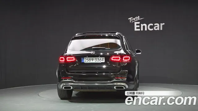 Mercedes-Benz GLC-Class 2022 — фото 4