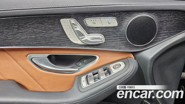Mercedes-Benz GLC-Class 2022 — фото 19