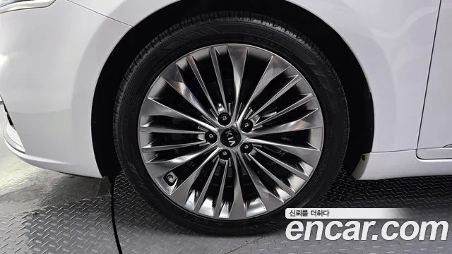 Kia K7 2017 — фото 5