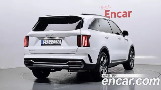 Kia Sorento 2023 — фото 2