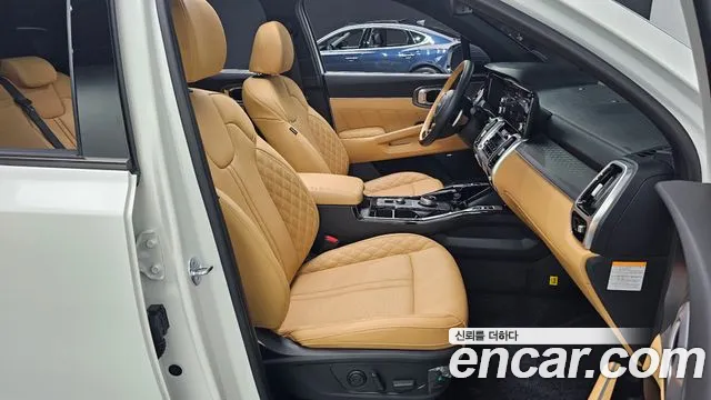 Kia Sorento 2023 — фото 10