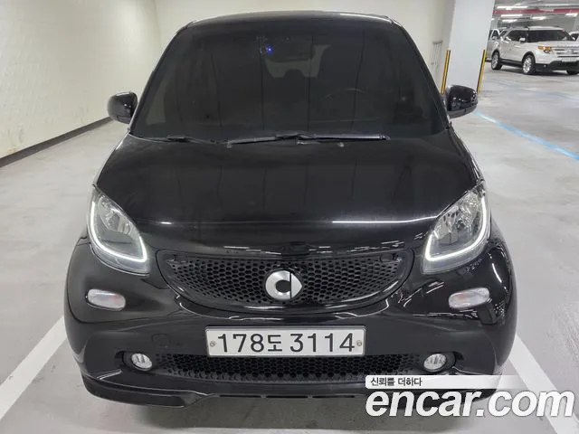 Smart Fortwo 2018 — фото 2