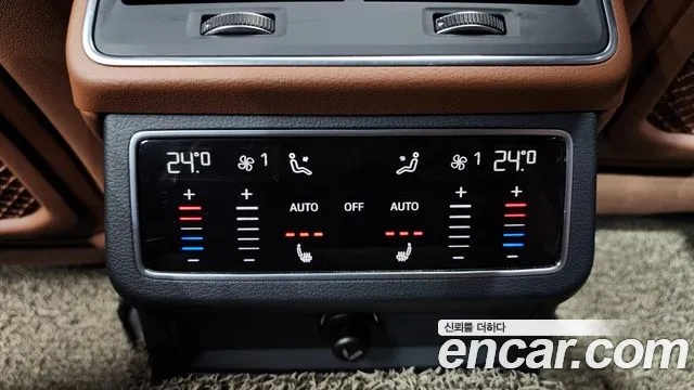 Audi A6 2021 — фото 19