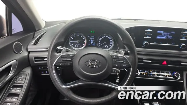 Hyundai Sonata 2020 — фото 13