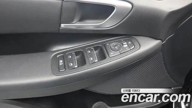 Hyundai Sonata 2020 — фото 16