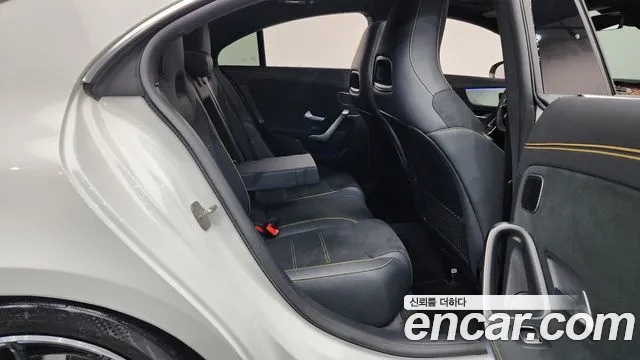 Mercedes-Benz CLA-Class 2025 — фото 12