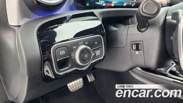 Mercedes-Benz CLA-Class 2025 — фото 14