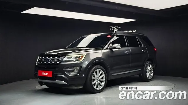 Ford Explorer 2016 — фото 1
