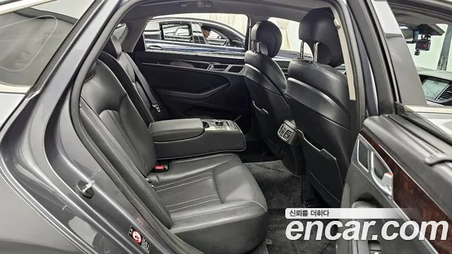 Hyundai Genesis 2015 — фото 12