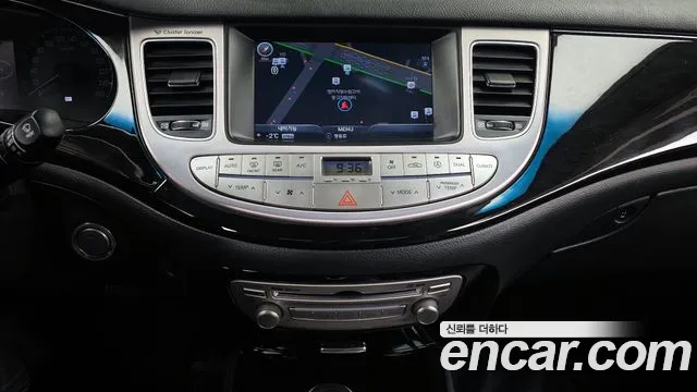 Hyundai Genesis 2013 — фото 14