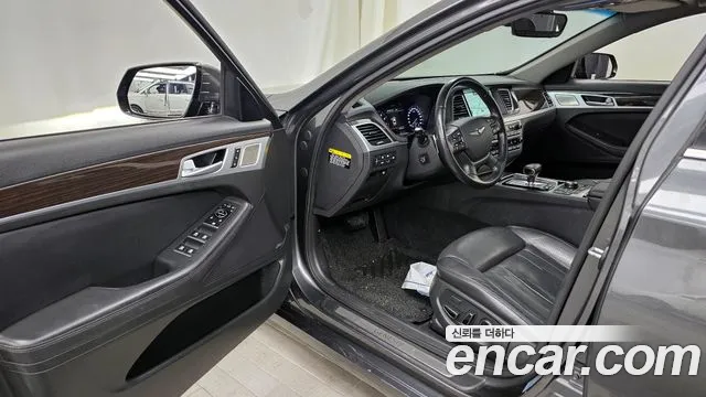 Genesis G80 2017 — фото 10