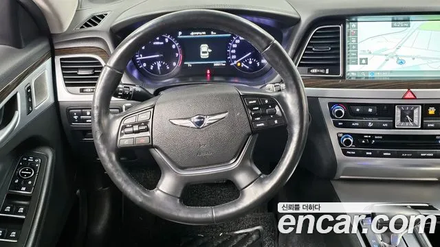Genesis G80 2017 — фото 13