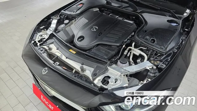 Mercedes-Benz CLS-Class 2020 — фото 6