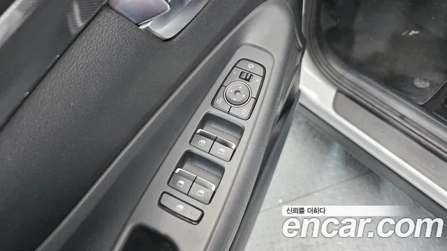 Hyundai Santafe 2021 — фото 14