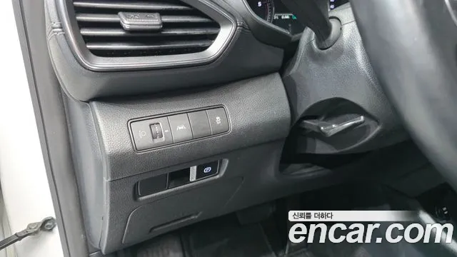 Hyundai Santafe 2021 — фото 15
