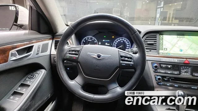 Hyundai Genesis 2014 — фото 14