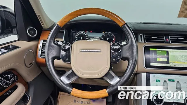 Land Rover Range Rover 2018 — фото 16