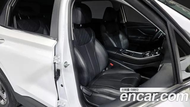 Hyundai Santafe 2022 — фото 12