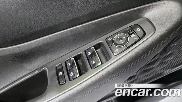 Hyundai Santafe 2022 — фото 14