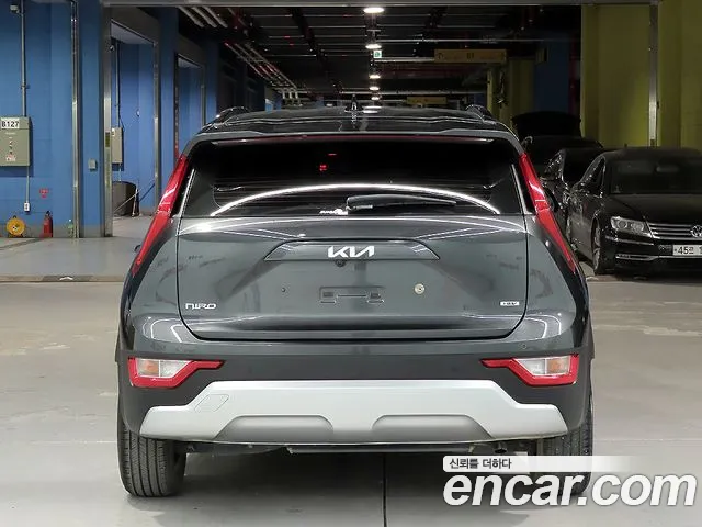 Kia Niro 2022 — фото 3