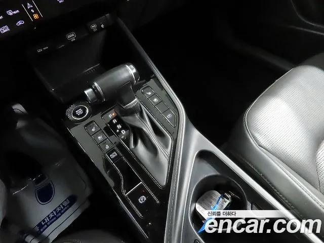 Kia Niro 2022 — фото 12