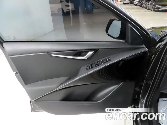 Kia Niro 2022 — фото 13