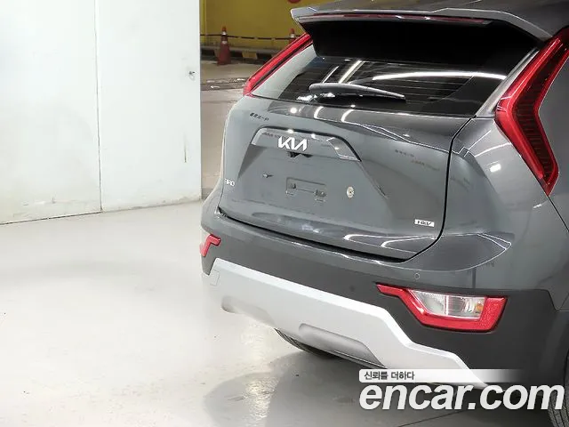 Kia Niro 2022 — фото 17