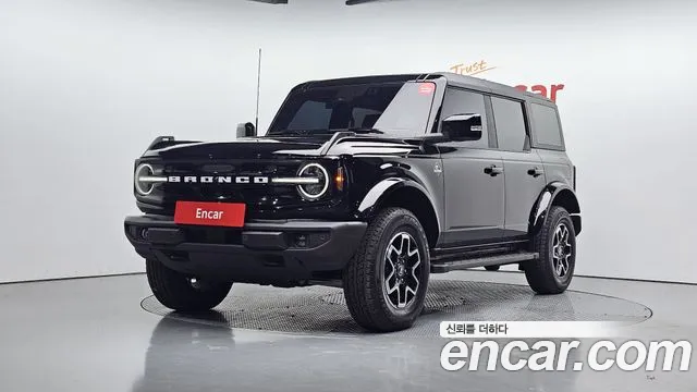 Ford Bronco 2024 — фото 1