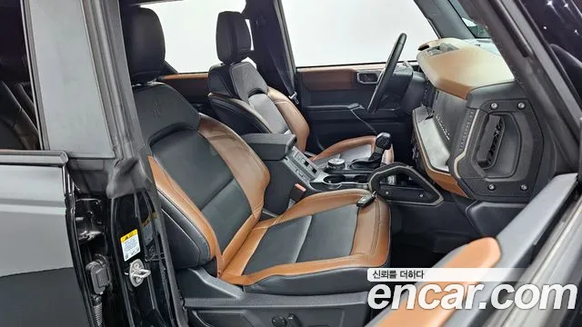 Ford Bronco 2024 — фото 10
