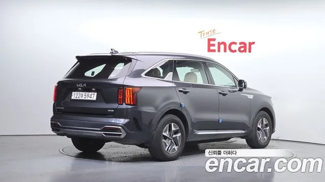Kia Sorento 2023 — фото 2