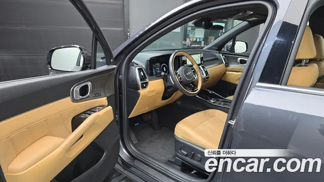Kia Sorento 2023 — фото 10