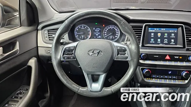 Hyundai Sonata 2018 — фото 14